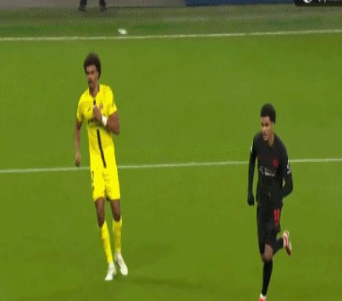 孙兴慜突破,英超百球大,金靴荣耀下,好博,HaoBo,好博官网,好博体育官网,好博体育下载,好博APP