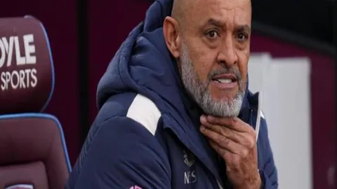 【独家揭秘】免费解析德甲精彩对决！奥格斯堡VS柏林联合，赛事前瞻与实时比分大放送！